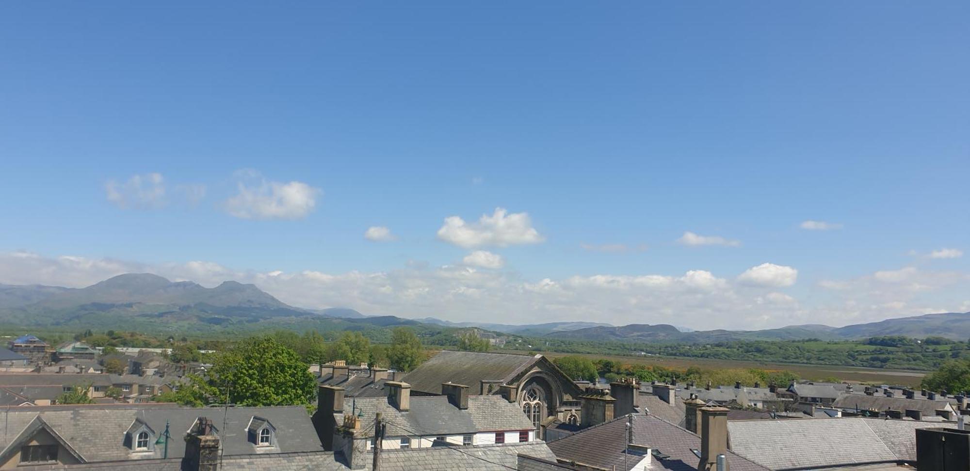 Porthmadog, Sleeps 11, 5 Bedrooms, 5 Bathrooms, Mountain Views Екстериор снимка