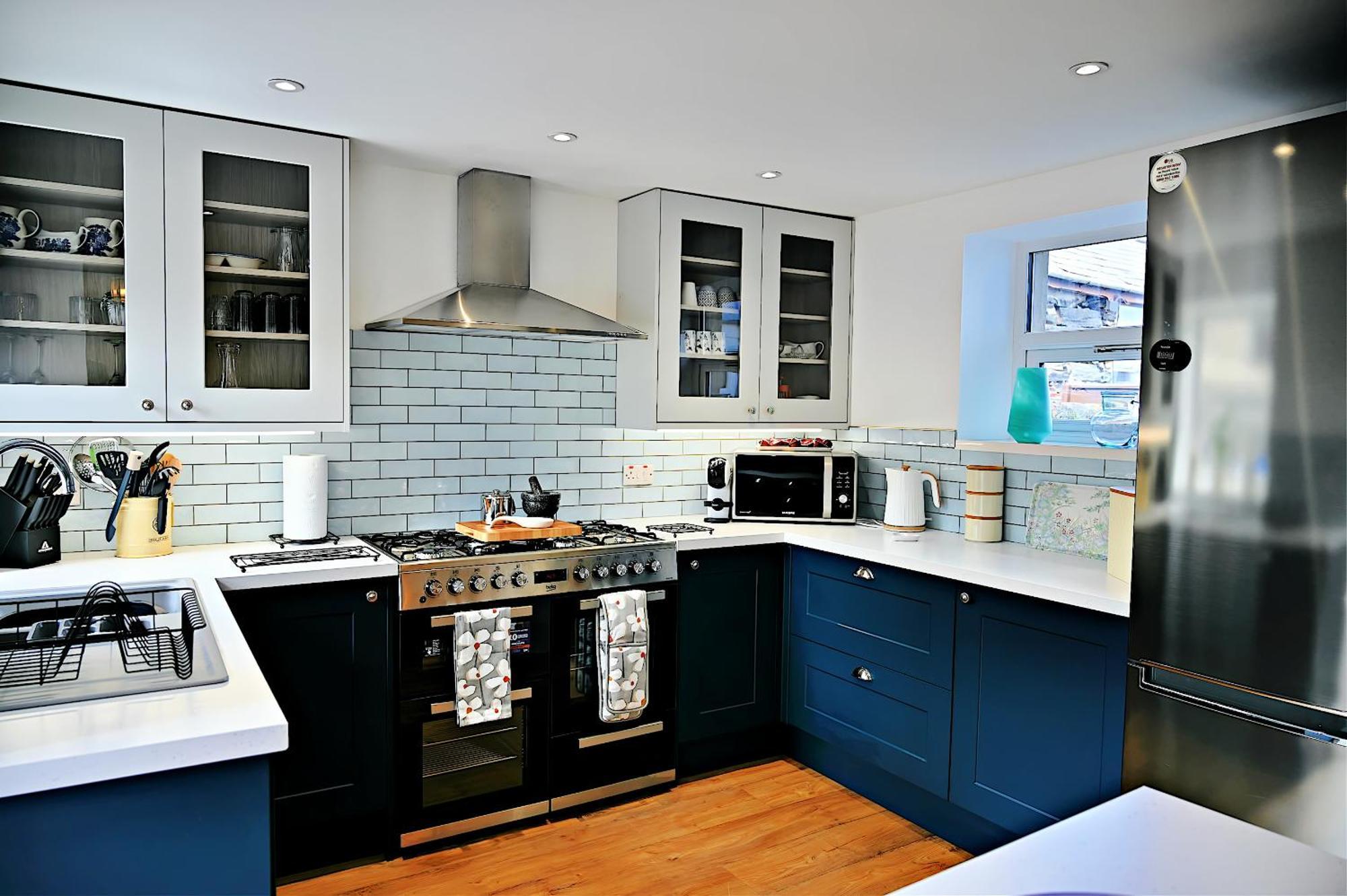 Porthmadog, Sleeps 11, 5 Bedrooms, 5 Bathrooms, Mountain Views Екстериор снимка