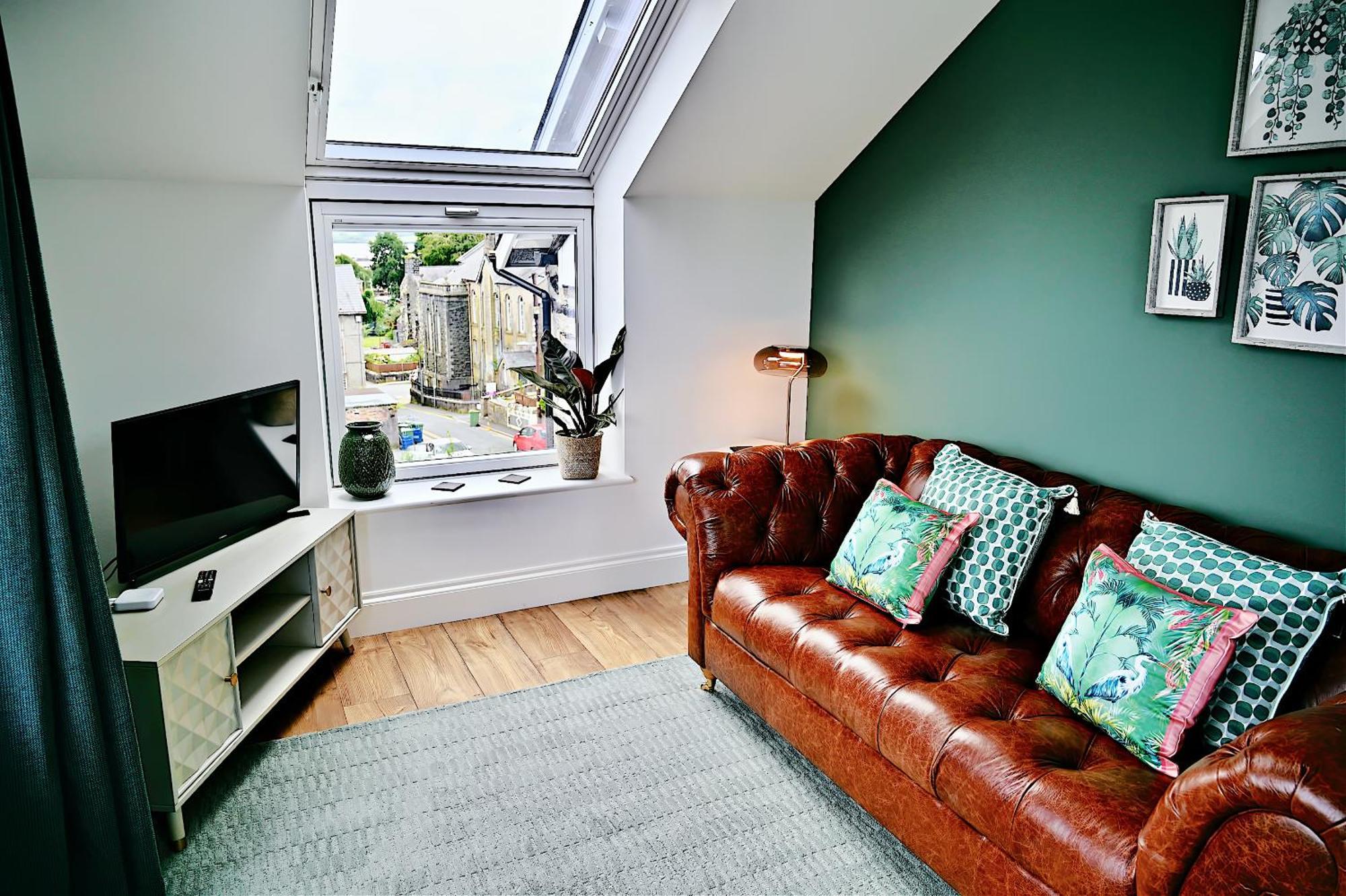 Porthmadog, Sleeps 11, 5 Bedrooms, 5 Bathrooms, Mountain Views Екстериор снимка