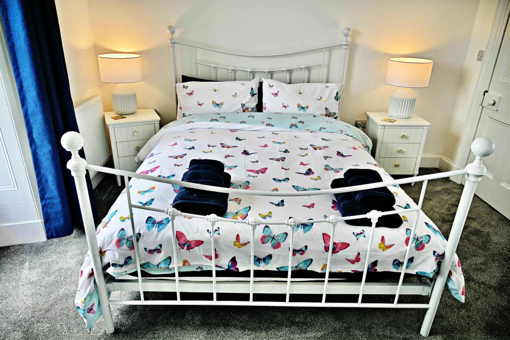 Porthmadog, Sleeps 11, 5 Bedrooms, 5 Bathrooms, Mountain Views Екстериор снимка