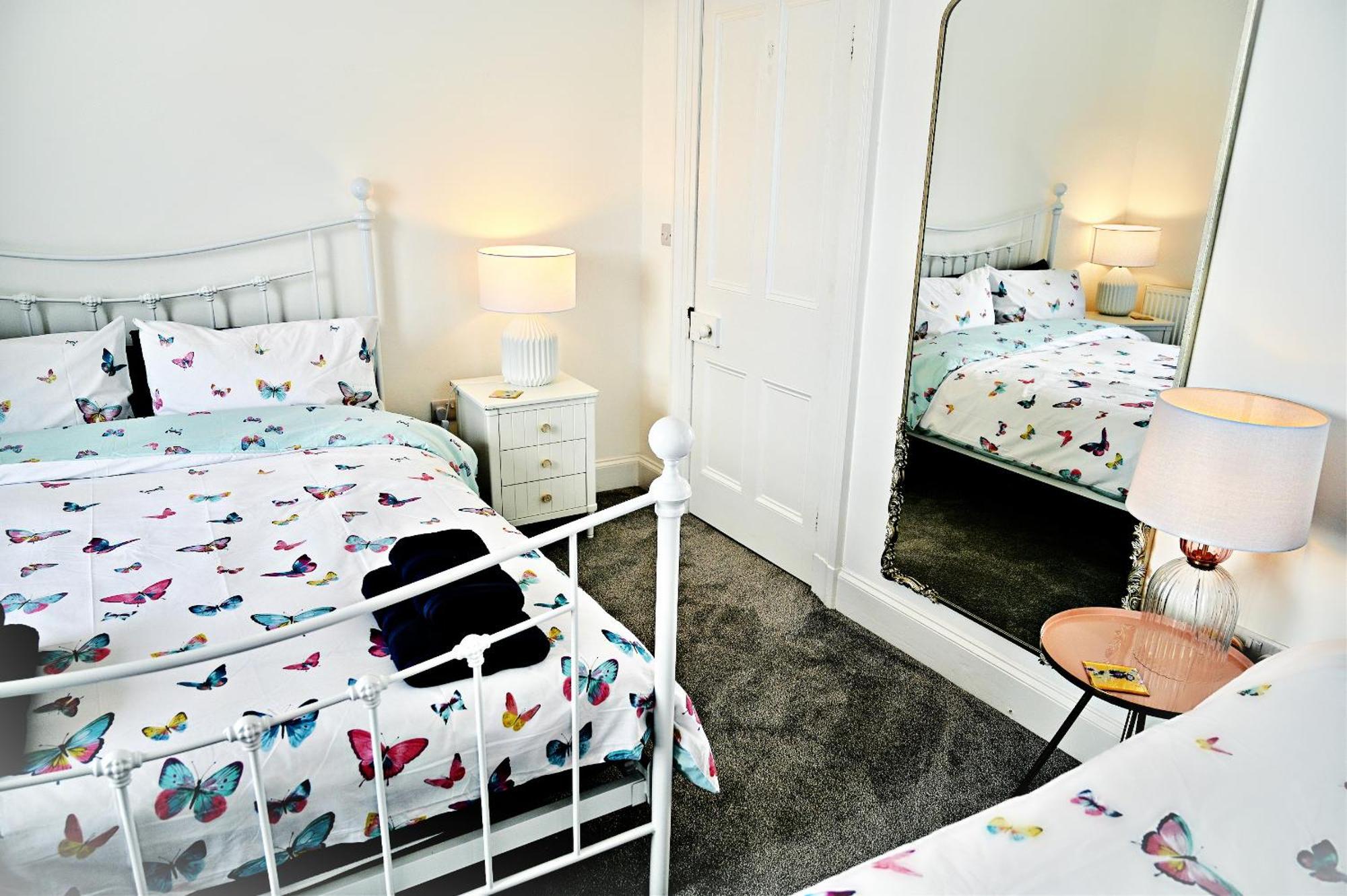 Porthmadog, Sleeps 11, 5 Bedrooms, 5 Bathrooms, Mountain Views Екстериор снимка